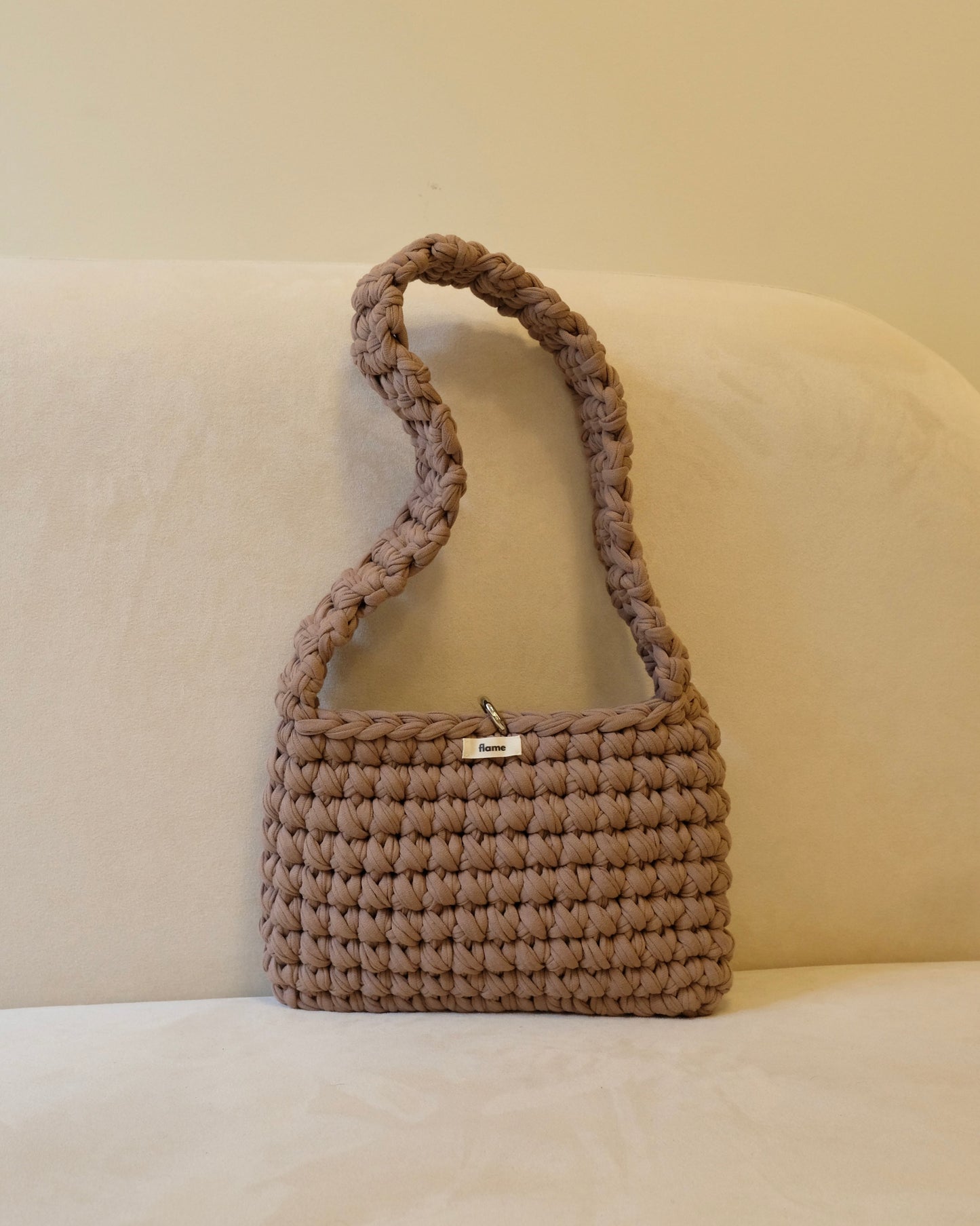 Háčkovaná cloud bag S