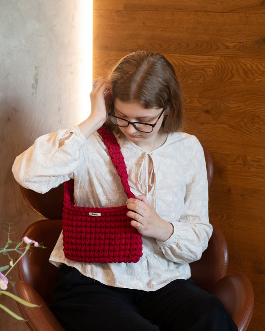 Háčkovaná cloud bag M